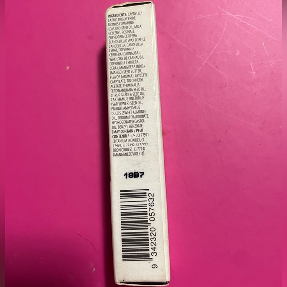 Brand new Nude by Nature Creamy Matte Lipstick in ‘05 Riberry’ - Picture 4 of 6